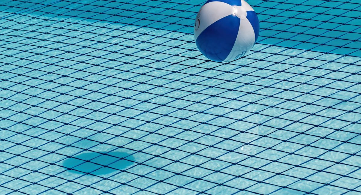 ball-beach-ball-pool-swimming-pool-207227